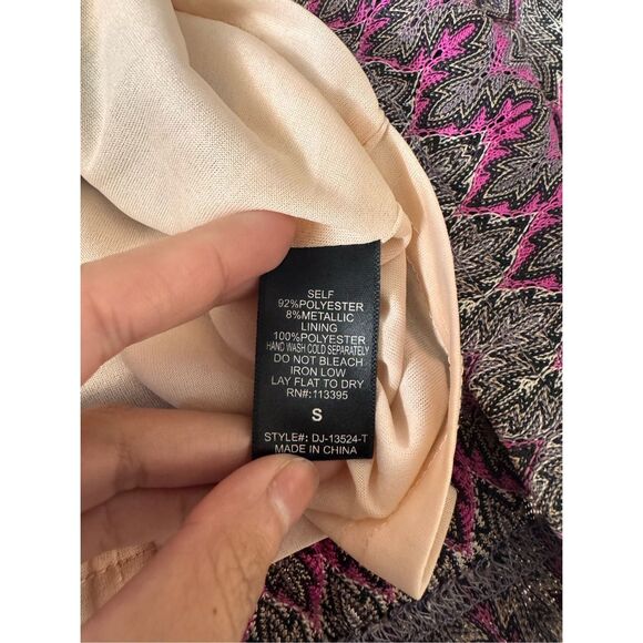 Ark & Co. Metallic Chevron Knit Bodycon Dress Small Pink Black Gold - Picture 3 of 10